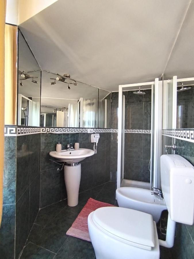 Pixys Hotel Palermo Luaran gambar